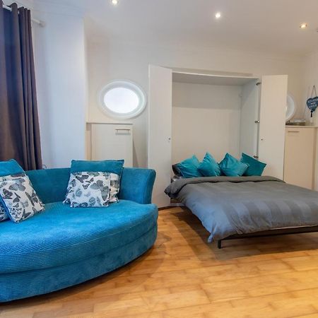 Spacious And Light Flat In Clapham London Exterior photo